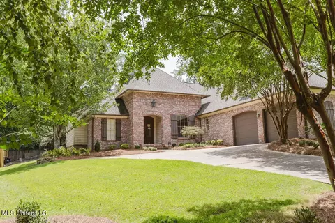 108 Timber Dr, Madison, MS 39110