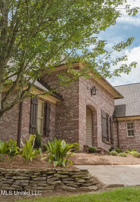 108 Timber Dr, Madison, MS 39110 photo 2