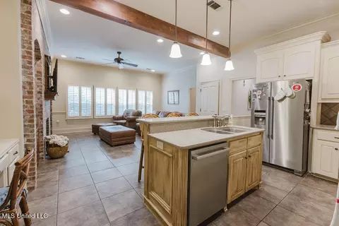 108 Timber Dr, Madison, MS 39110 photo 11