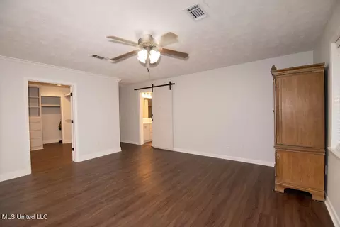 Bedroom - 60 Summit Ridge Dr, Brandon, MS 39042 photo 1 of 4