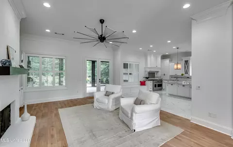 Living - 215 Chestnut Spring Rd, Flora, MS 39071 photo 1 of 3