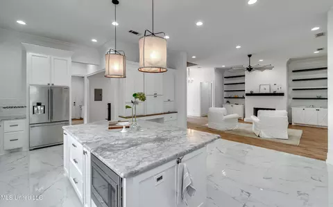 Kitchen - 215 Chestnut Spring Rd, Flora, MS 39071 photo 6 of 8