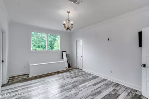 Bedroom - 215 Chestnut Spring Rd, Flora, MS 39071 photo 13 of 14