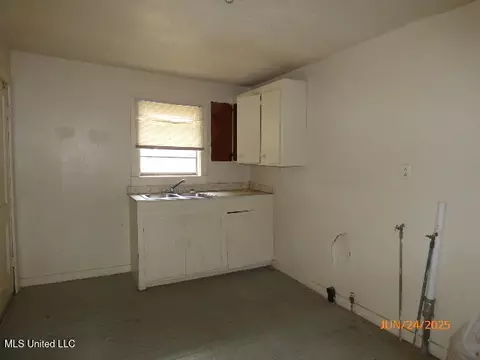 Other - 16 Minor St, Natchez, MS 39120 photo 4 of 5