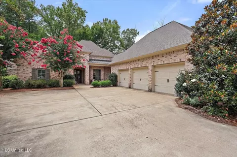 303 Covington Cv, Madison, MS 39110