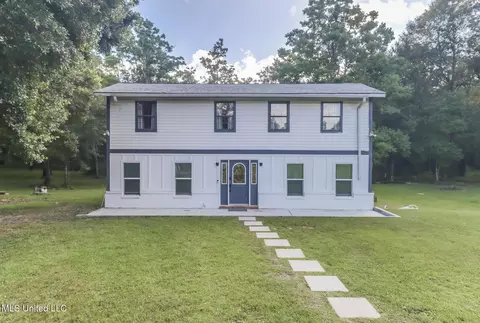 12778 Tiffany Ln, Biloxi, MS 39532