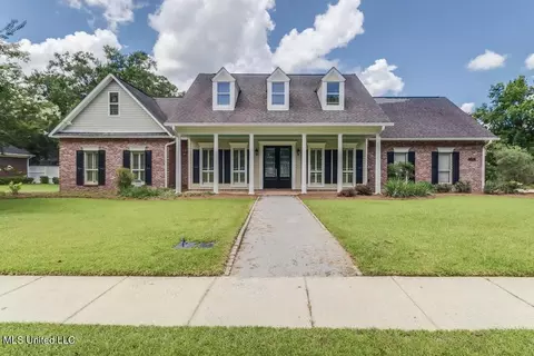 11443 E Ashton Ln, Gulfport, MS 39503