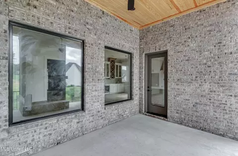 Exterior - 466 Whittington Cir, Madison, MS 39110 photo 5 of 10