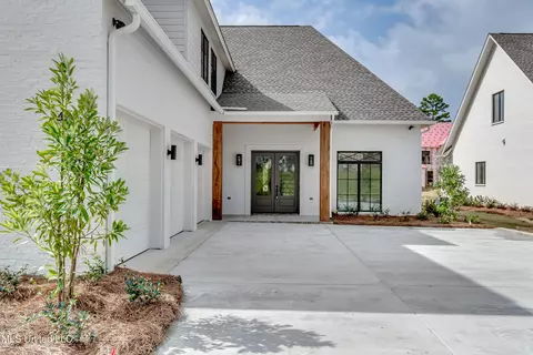 Exterior - 466 Whittington Cir, Madison, MS 39110 photo 3 of 10
