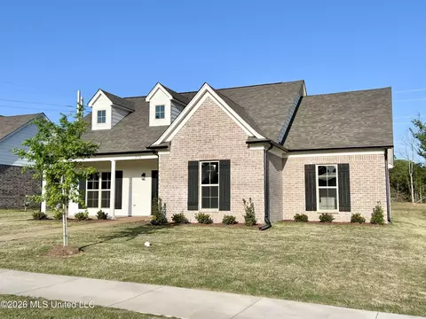 Exterior - 2134 Scott Meadows Ln, Hernando, MS 38632 photo 2 of 4