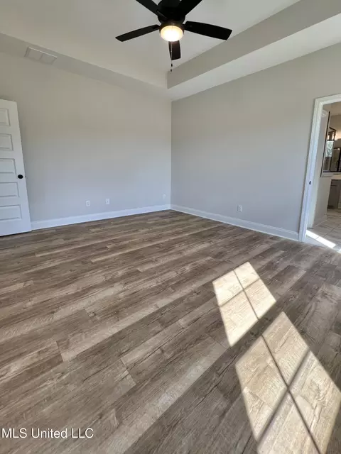 Bedroom - 2134 Scott Meadows Ln, Hernando, MS 38632 photo 1 of 6