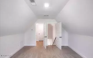 Entry Way - 2134 Scott Meadows Ln, Hernando, MS 38632 photo 2 of 3