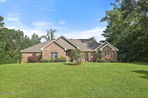 112 Whitetail Blvd, Florence, MS 39073