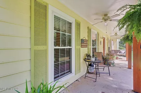 Exterior - 168 S Eagle Ridge Dr, Florence, MS 39073 photo 3 of 13