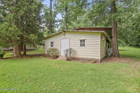Exterior - 168 S Eagle Ridge Dr, Florence, MS 39073 photo 11 of 13