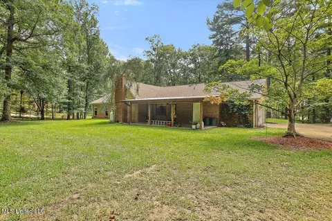 Exterior - 168 S Eagle Ridge Dr, Florence, MS 39073 photo 9 of 13