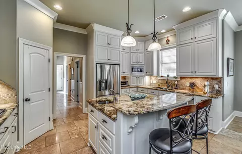Kitchen - 215 Carmichael Blvd, Madison, MS 39110 photo 3 of 8