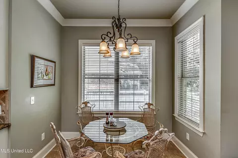 Dining - 215 Carmichael Blvd, Madison, MS 39110 photo 6 of 7
