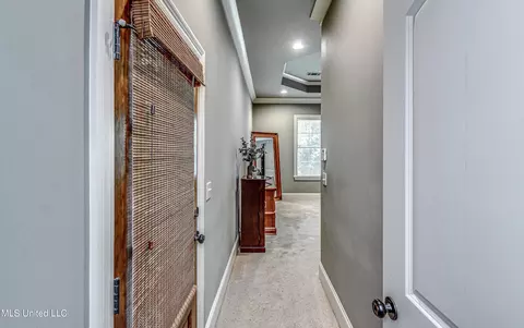 Entry Way - 215 Carmichael Blvd, Madison, MS 39110 photo 3 of 5
