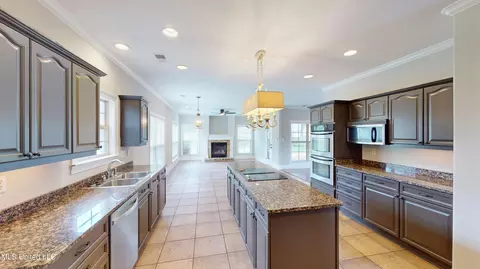 Kitchen - 1377 Notting Hill Loop, Hernando, MS 38632 photo 1 of 2
