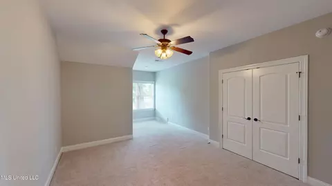 Bedroom - 1377 Notting Hill Loop, Hernando, MS 38632 photo 6 of 9