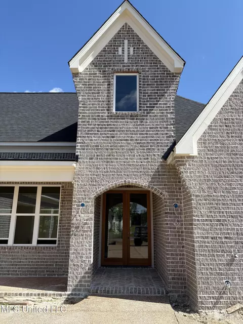 Exterior - 1558 John Thomas Cv, Hernando, MS 38632 photo 2 of 8