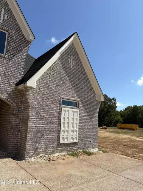 Exterior - 1558 John Thomas Cv, Hernando, MS 38632 photo 6 of 8