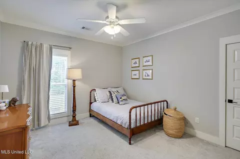 Bedroom - 156 Shore View Dr, Madison, MS 39110 photo 4 of 5