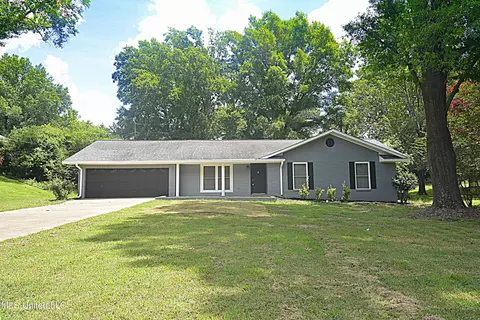 7062 Westbranch Rd, Olive Branch, MS 38654