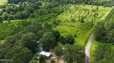 2002 Bala Chitto Rd, Magnolia, MS 39652