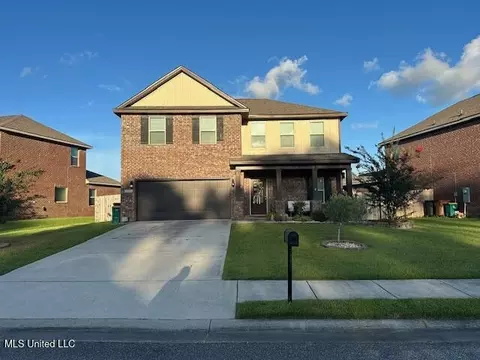 15604 Ollie Ln, Biloxi, MS 39532
