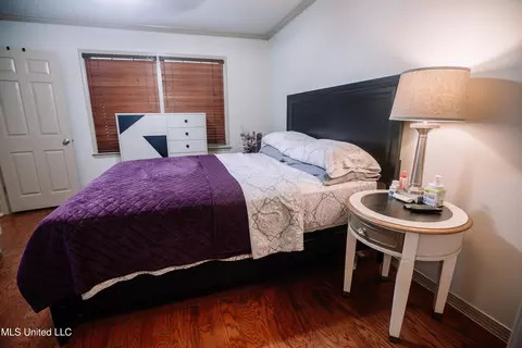 Bedroom - 629 Cherry Ln, Laurel, MS 39440 photo 2 of 6
