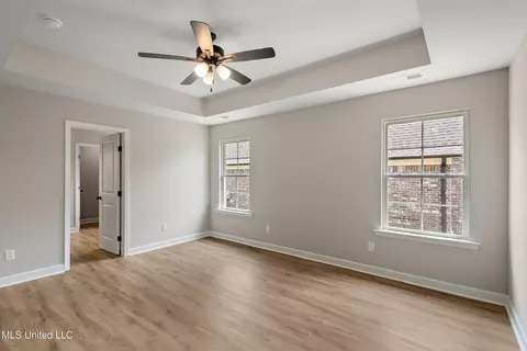 6026 Daffodil Ln, Walls, MS 38680 photo 13
