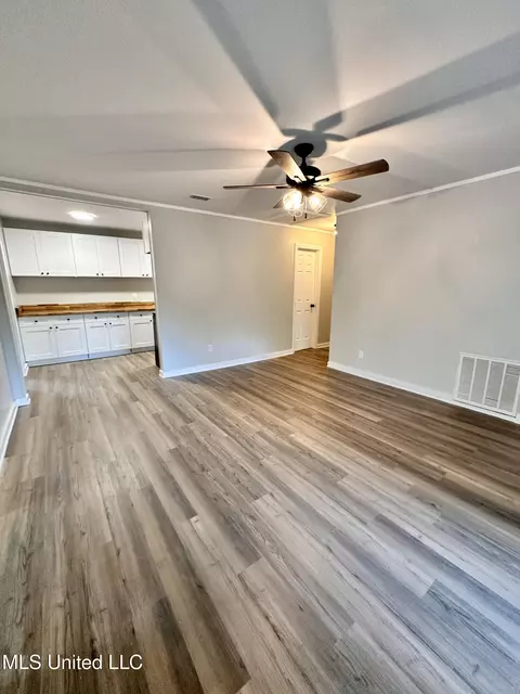 Living - 8156 Highway 198, Lucedale, MS 39452 photo 1 of 3