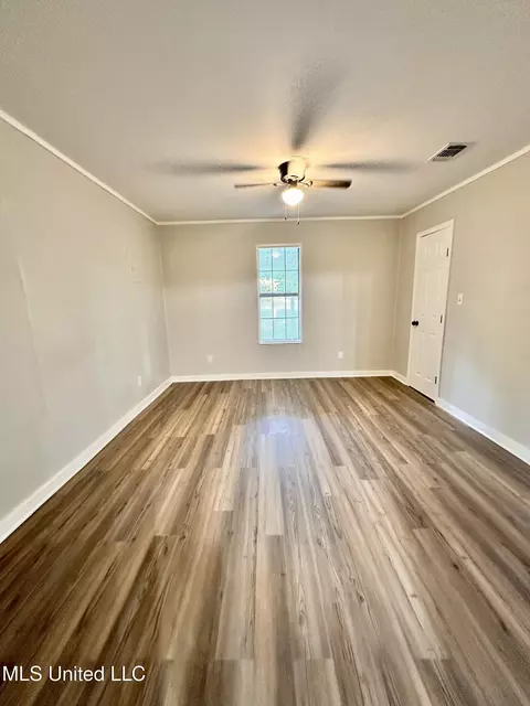 Living - 8156 Highway 198, Lucedale, MS 39452 photo 3 of 3