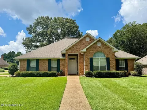 829 Windward Dr, Richland, MS 39218