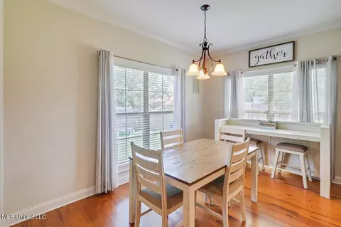 Dining - 626 Tucker Xing, Brandon, MS 39042 photo 1 of 2