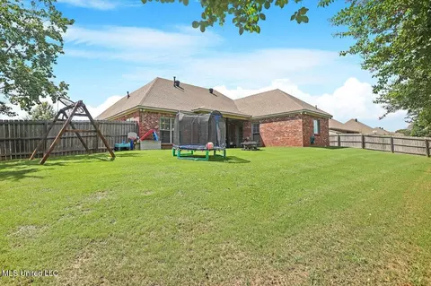 Exterior - 626 Tucker Xing, Brandon, MS 39042 photo 4 of 5