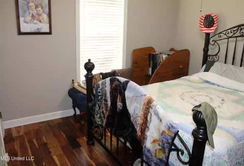 Bedroom - 4660 Conner Dr, Hernando, MS 38632 photo 4 of 4