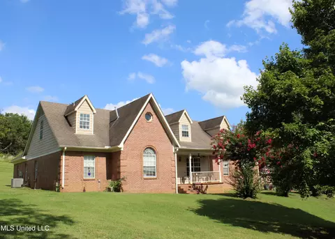 Exterior - 4660 Conner Dr, Hernando, MS 38632 photo 5 of 8