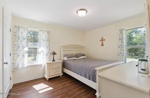 Bedroom - 26710 Polktown Rd, Lucedale, MS 39452 photo 3 of 3