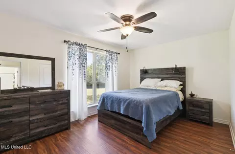 Bedroom - 26710 Polktown Rd, Lucedale, MS 39452 photo 2 of 3