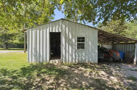 Exterior - 26710 Polktown Rd, Lucedale, MS 39452 photo 4 of 4