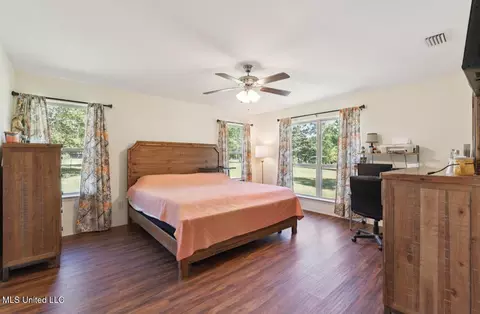 Bedroom - 26710 Polktown Rd, Lucedale, MS 39452 photo 1 of 3