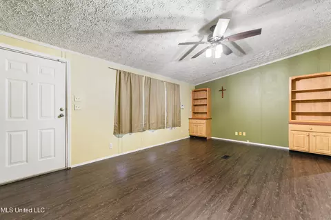 23 Treasure Trl, Mchenry, MS 39561 photo 3