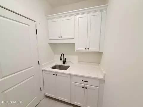 Other - 1198 Creekside Ln, Hernando, MS 38632 photo 6 of 9