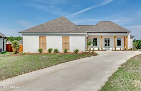 Exterior - 241 Bronson Bnd, Flowood, MS 39232 photo 2 of 13