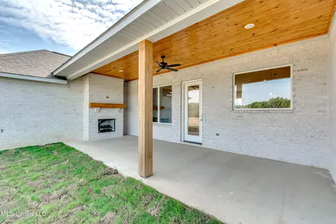 Exterior - 241 Bronson Bnd, Flowood, MS 39232 photo 12 of 13