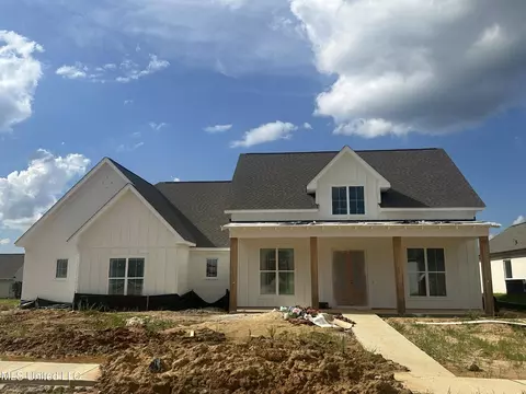 504 Harper Cv, Flowood, MS 39232