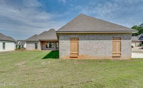Exterior - 501 Harper Cv, Flowood, MS 39232 photo 7 of 8